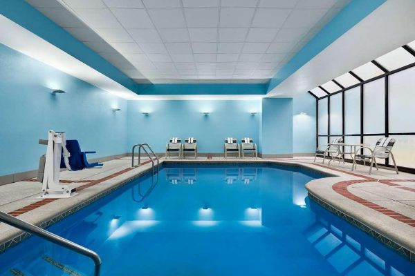 La Quinta Inn Ste Newark Elkton